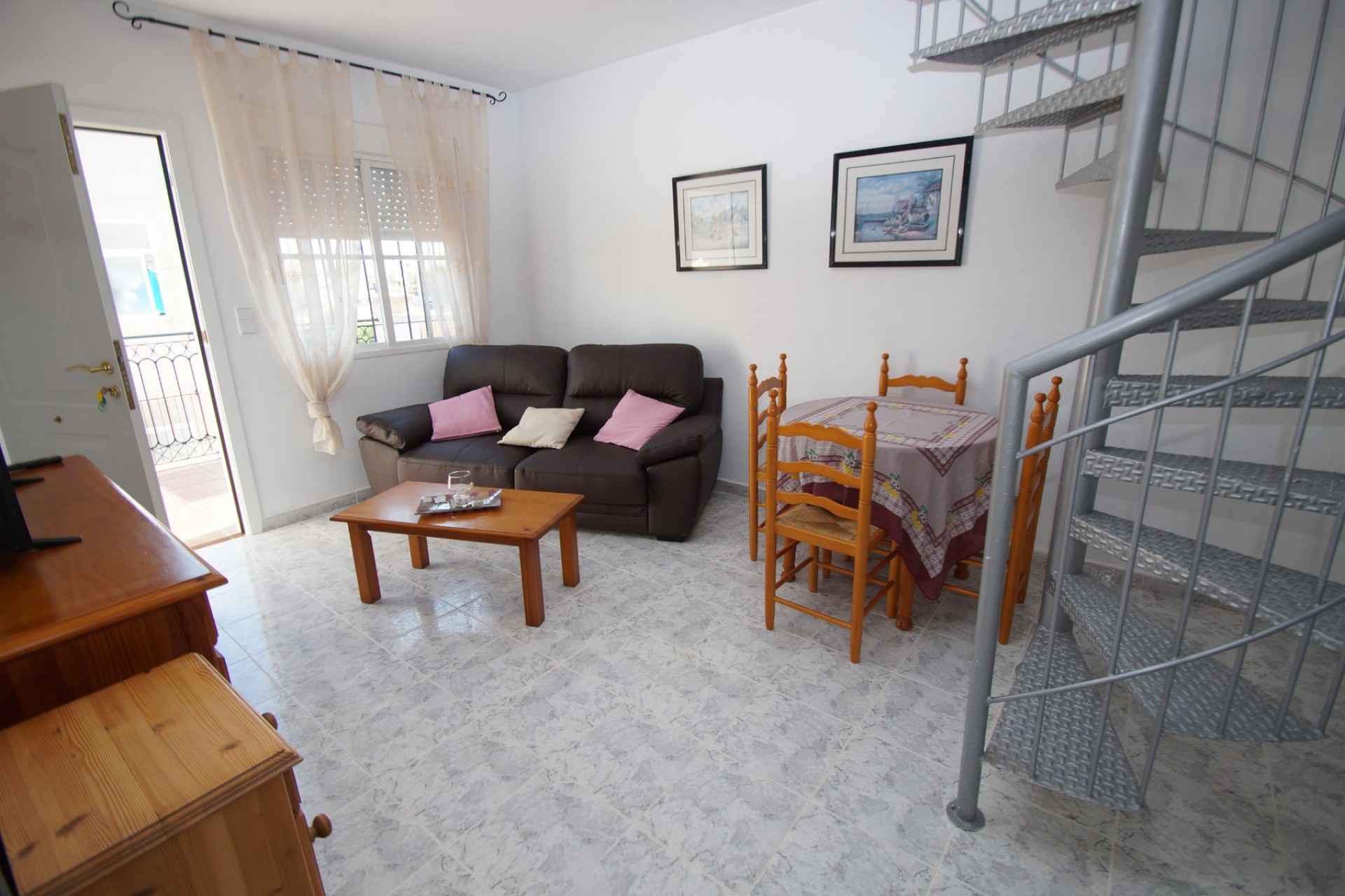 Brukt - Bungalow -
Orihuela Costa - Costa Blanca