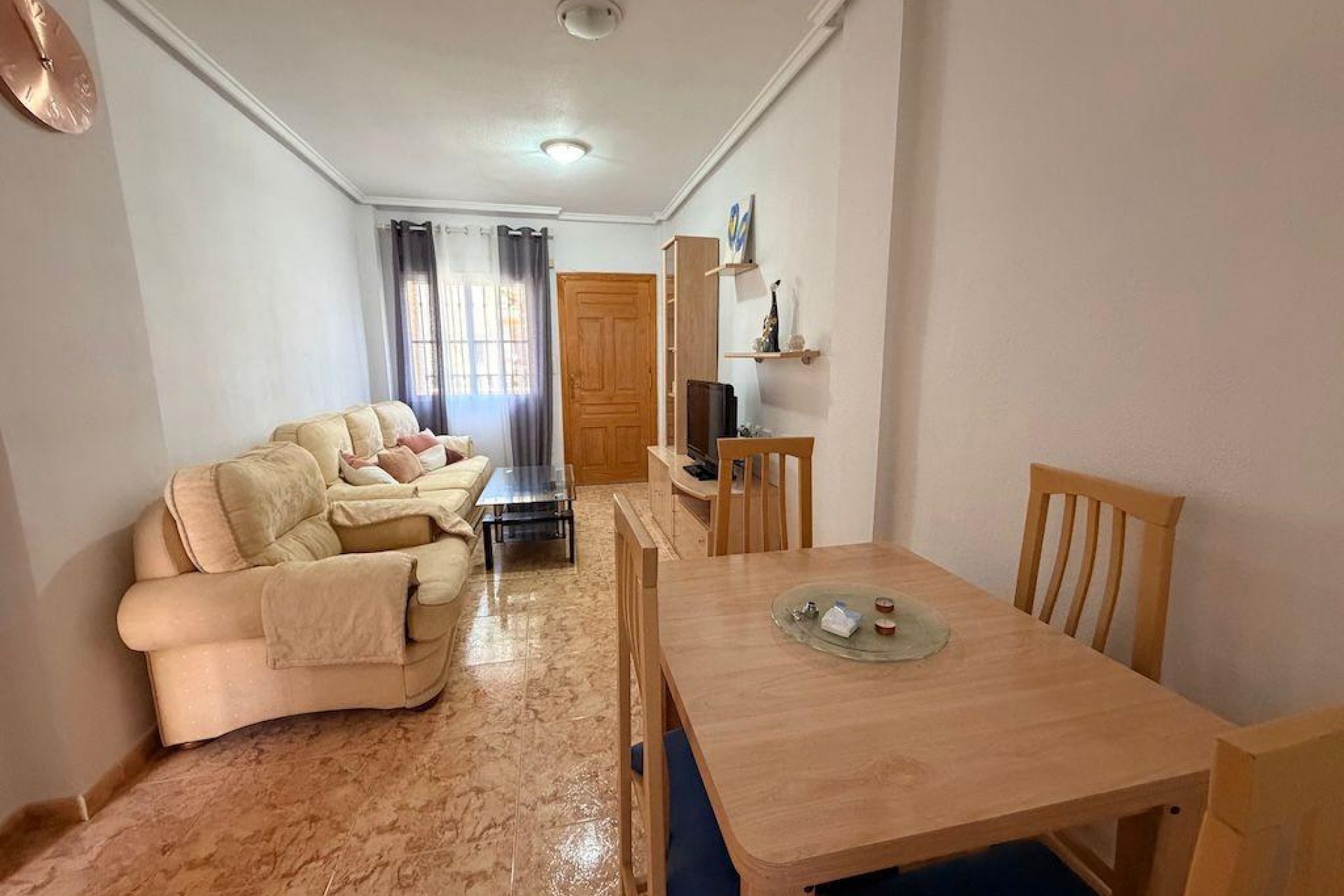 Brukt - Bungalow -
Orihuela Costa - Costa Blanca