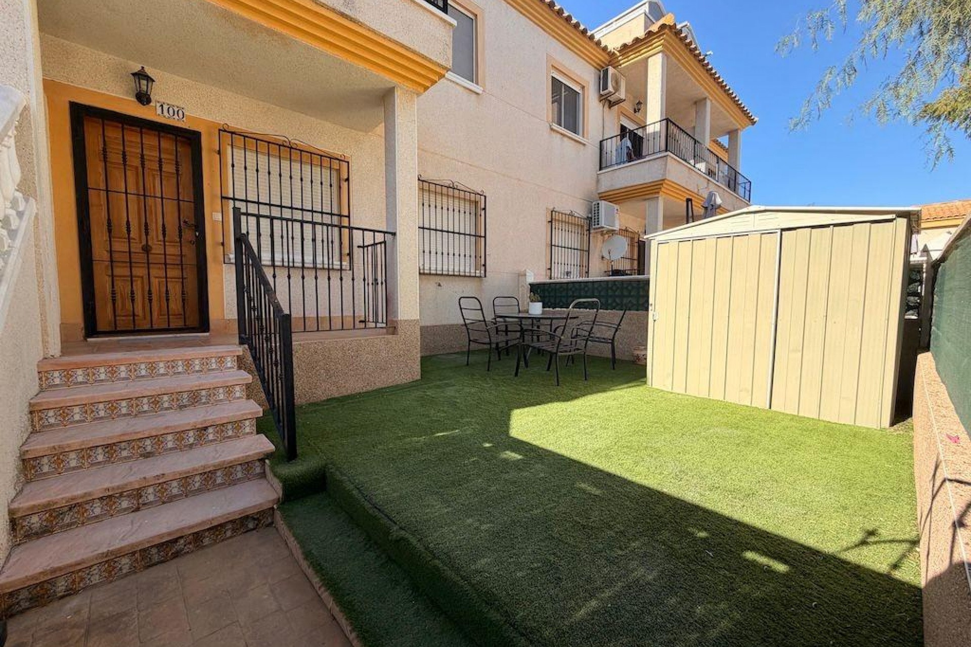 Brukt - Bungalow -
Orihuela Costa - Costa Blanca