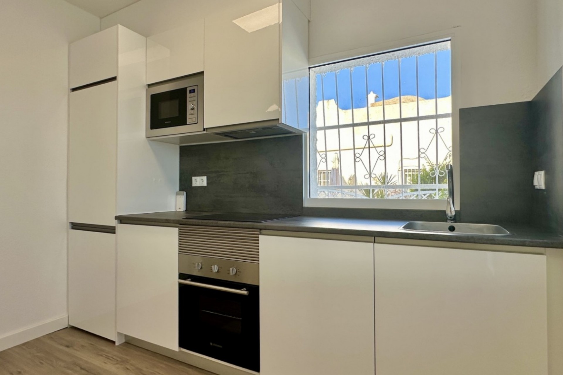 Brukt - Bungalow -
Orihuela Costa - Costa Blanca