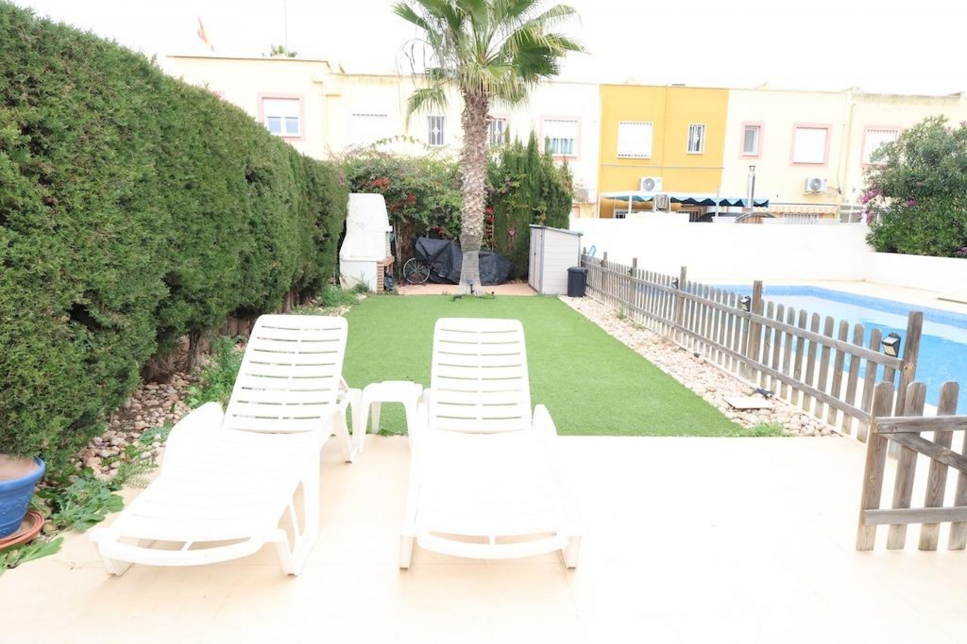 Brukt - Bungalow -
Orihuela Costa - Costa Blanca