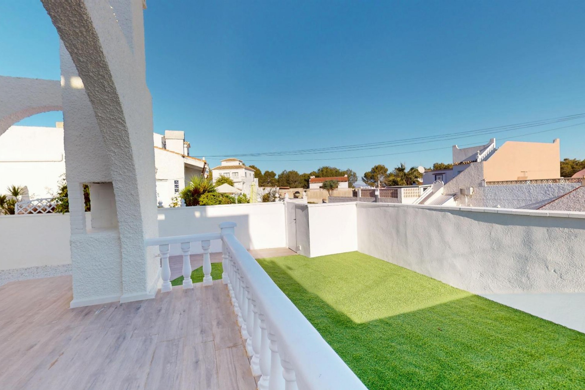 Brukt - Bungalow -
Orihuela Costa - Costa Blanca