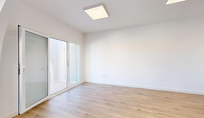 Brukt - Bungalow -
Orihuela Costa - Costa Blanca