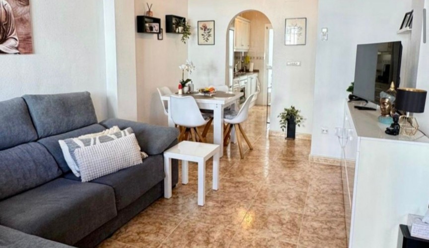 Brukt - Bungalow -
Orihuela Costa - Costa Blanca