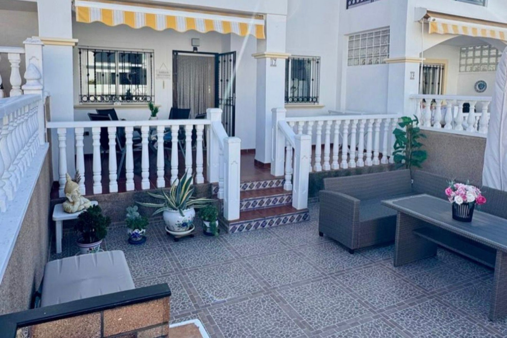 Brukt - Bungalow -
Orihuela Costa - Costa Blanca