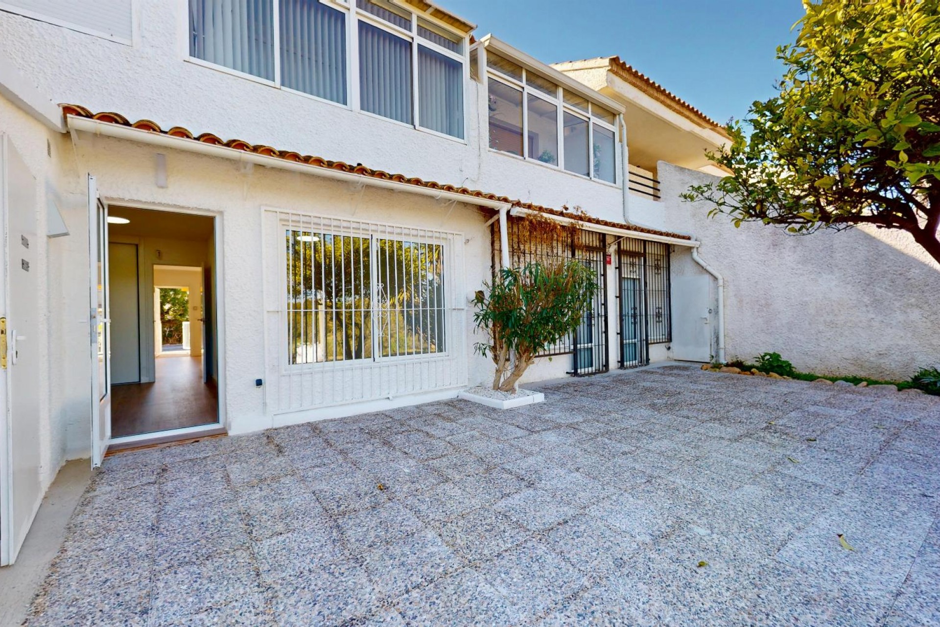 Brukt - Bungalow -
Orihuela Costa - Costa Blanca