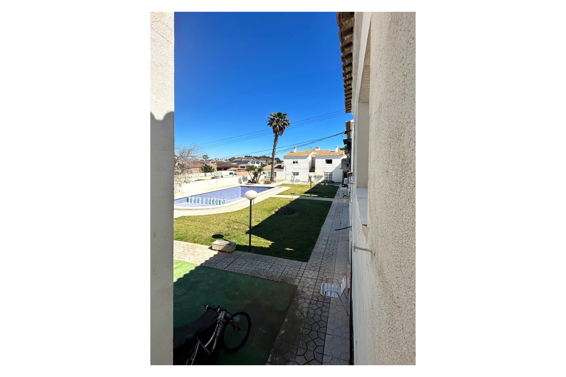 Brukt - Bungalow -
Orihuela Costa - Costa Blanca