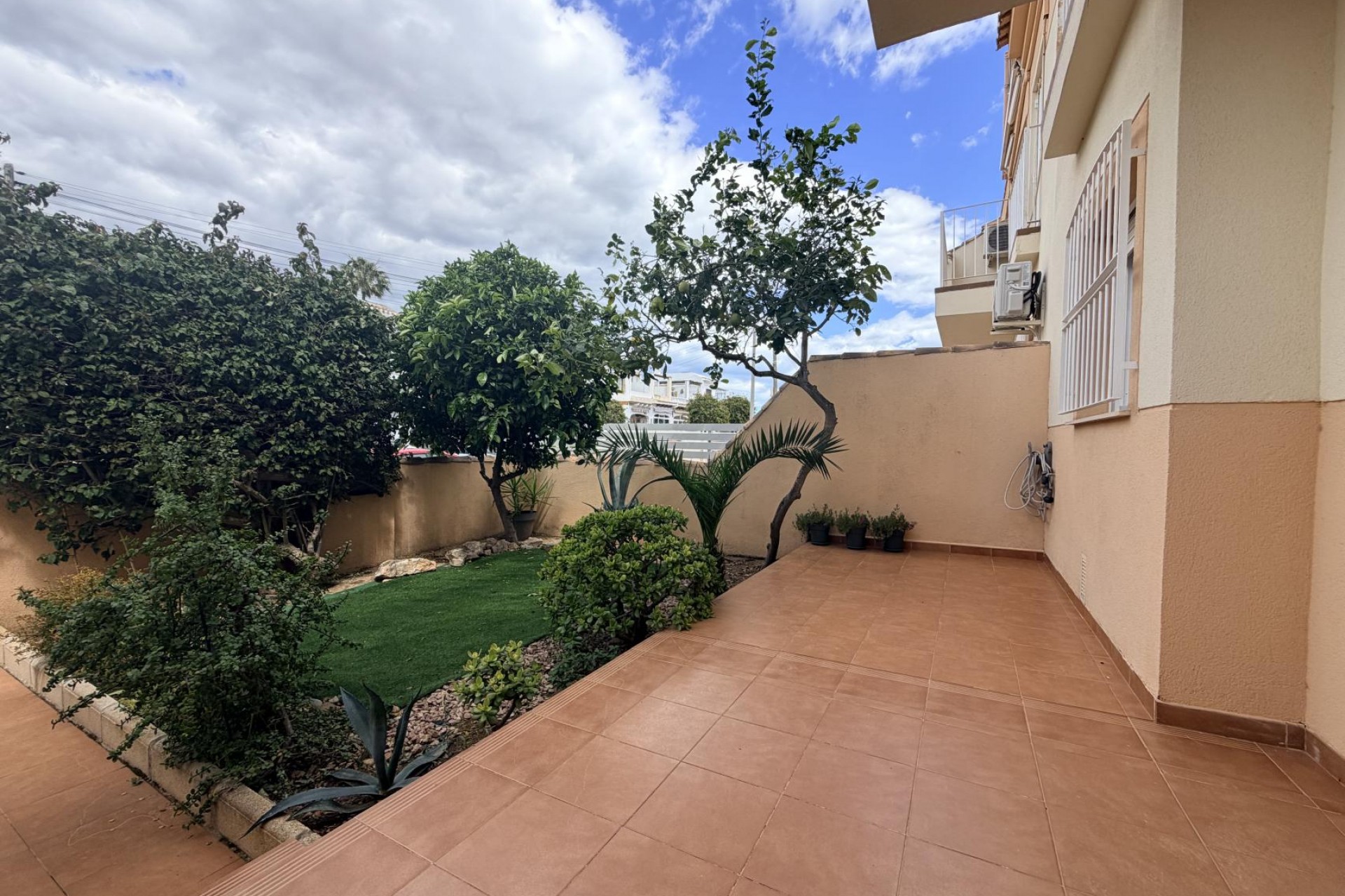 Brukt - Bungalow -
Orihuela Costa - Costa Blanca
