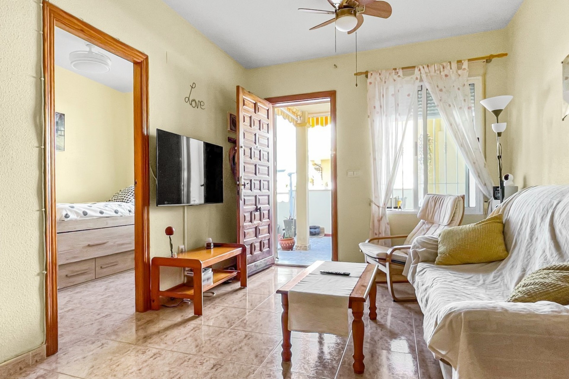 Brukt - Bungalow -
Orihuela Costa - Costa Blanca