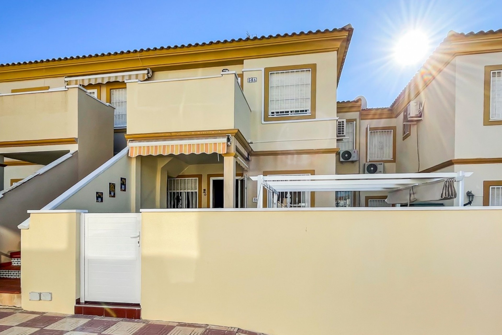 Brukt - Bungalow -
Orihuela Costa - Costa Blanca