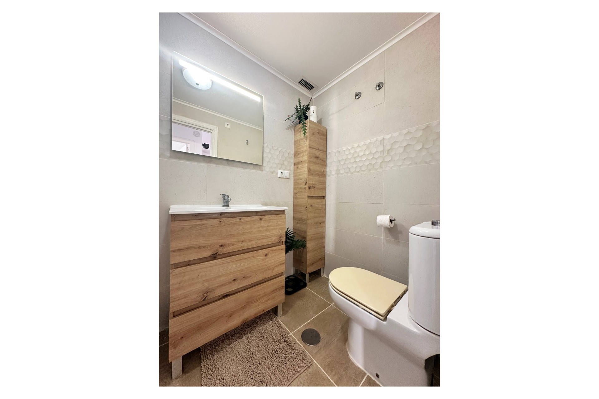 Brukt - Bungalow -
Orihuela Costa - Costa Blanca
