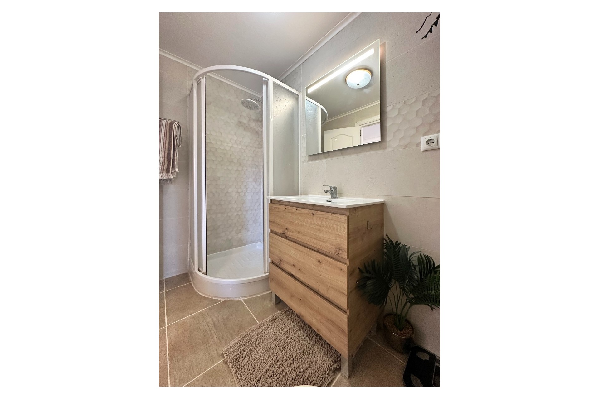 Brukt - Bungalow -
Orihuela Costa - Costa Blanca