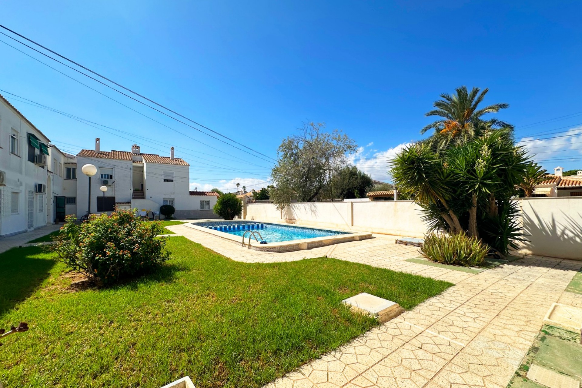 Brukt - Bungalow -
Orihuela Costa - Costa Blanca