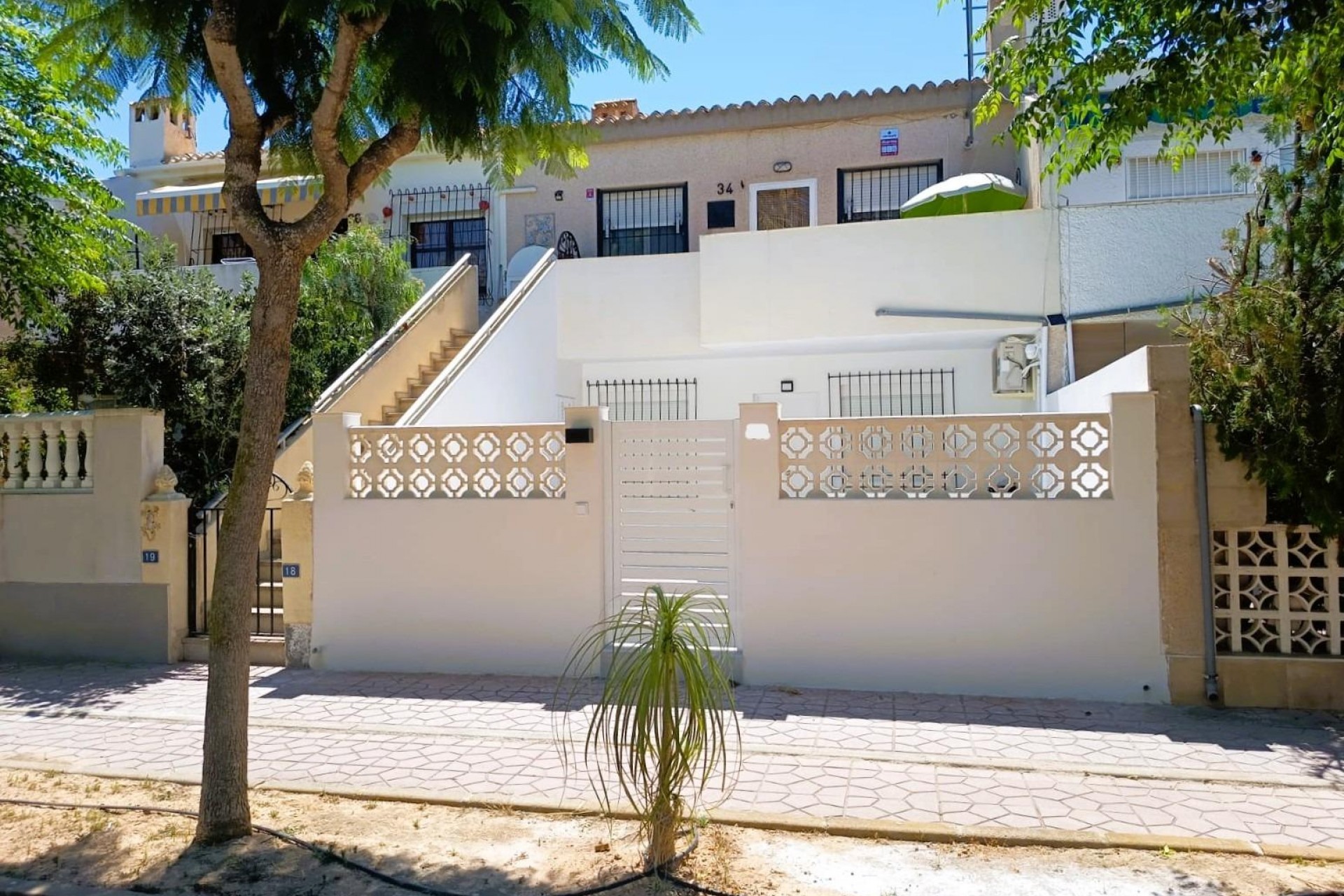 Brukt - Bungalow -
Orihuela Costa - Costa Blanca