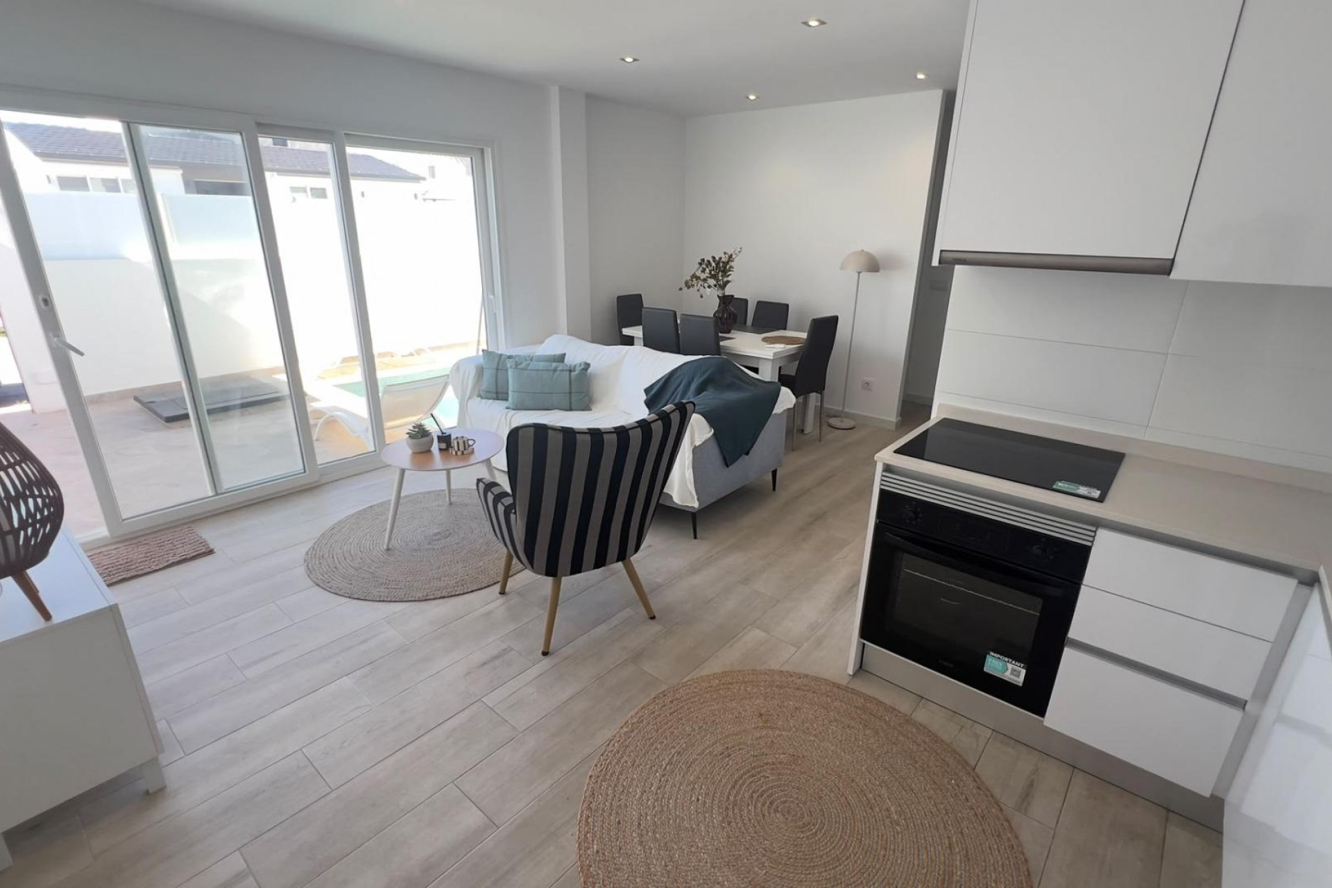 Brukt - Bungalow -
Orihuela Costa - La Regia