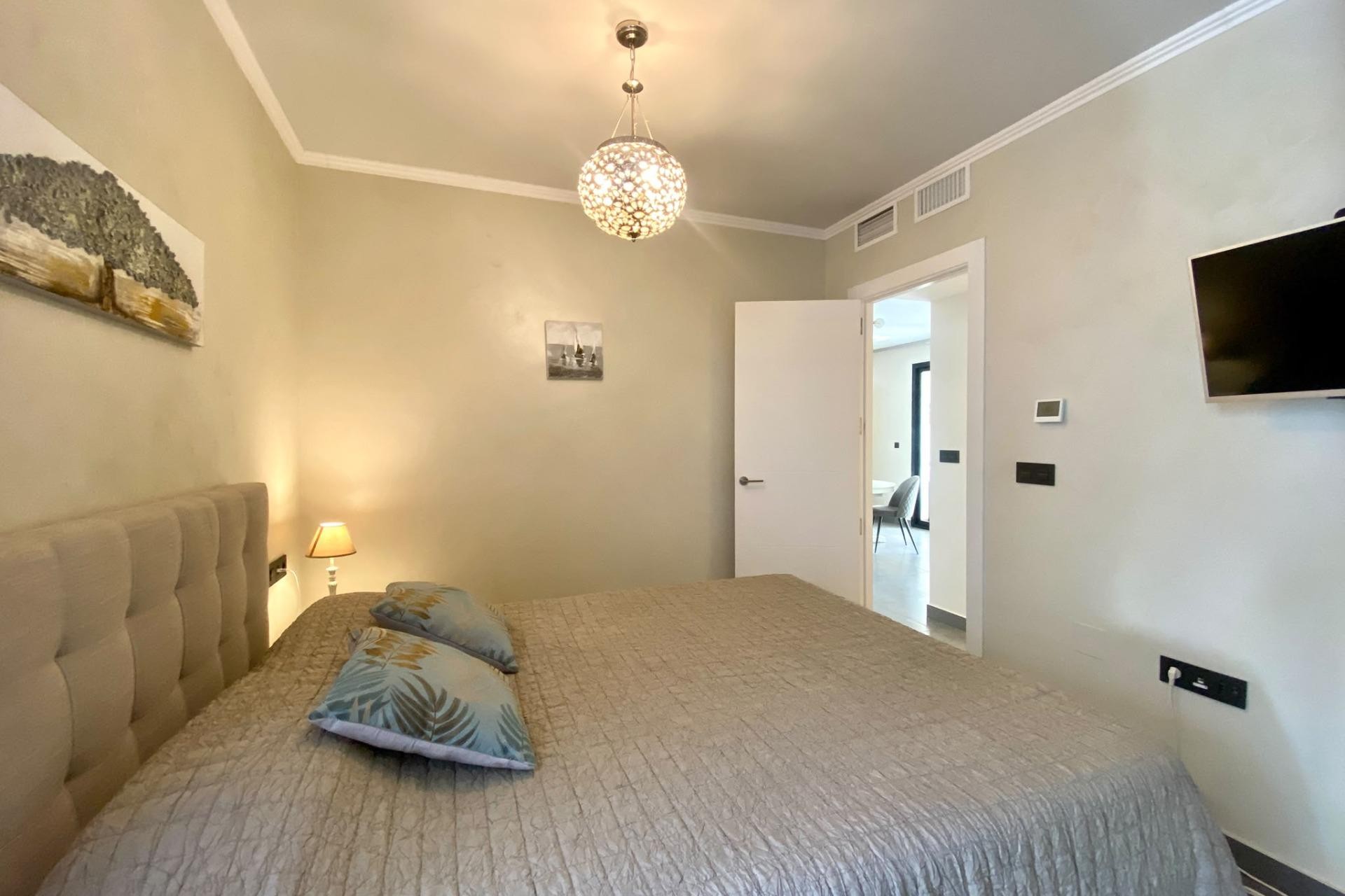 Brukt - Bungalow -
Orihuela Costa - Las Ramblas