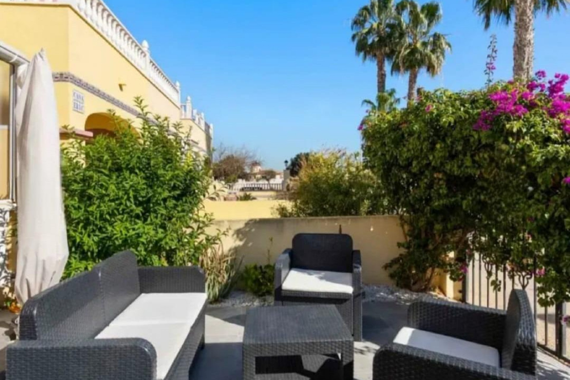 Brukt - Bungalow -
Orihuela Costa - Lomas de Cabo Roig