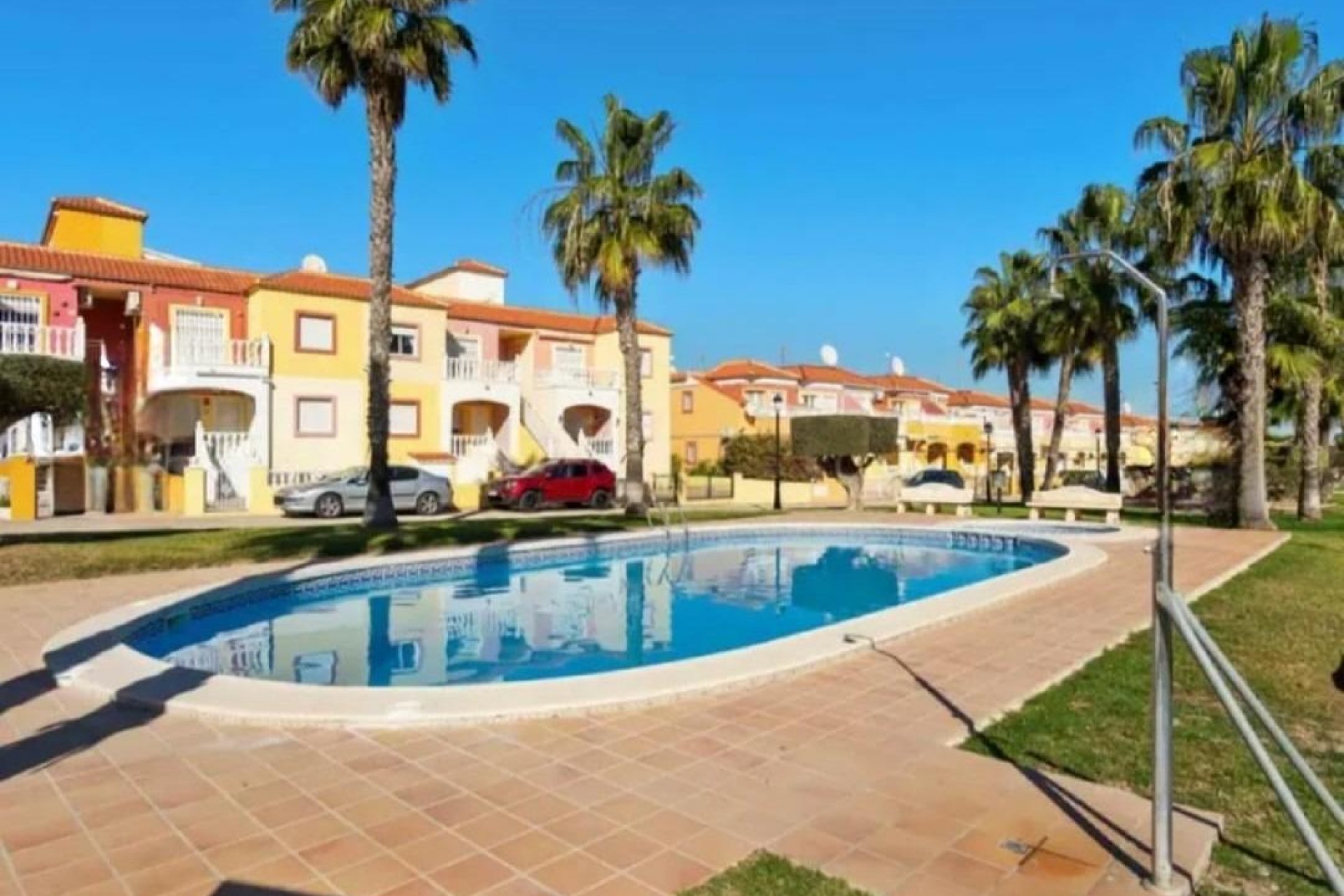 Brukt - Bungalow -
Orihuela Costa - Lomas de Cabo Roig