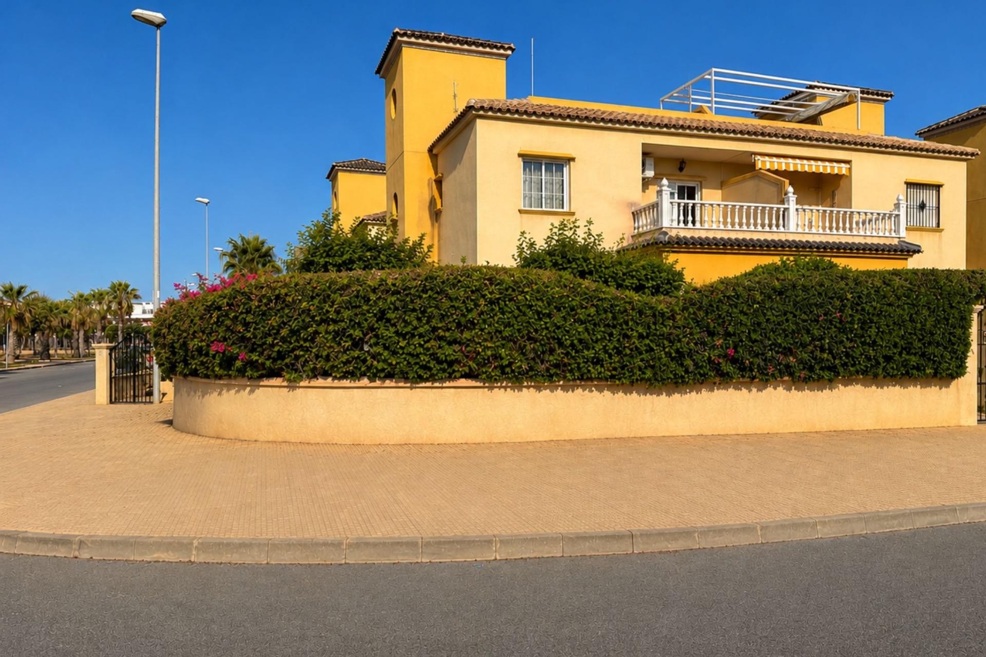 Brukt - Bungalow -
Orihuela Costa - Lomas de Cabo Roig