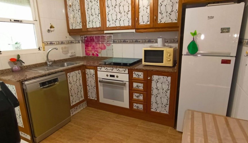 Brukt - Bungalow -
Orihuela Costa - Los Almendros-la Florida