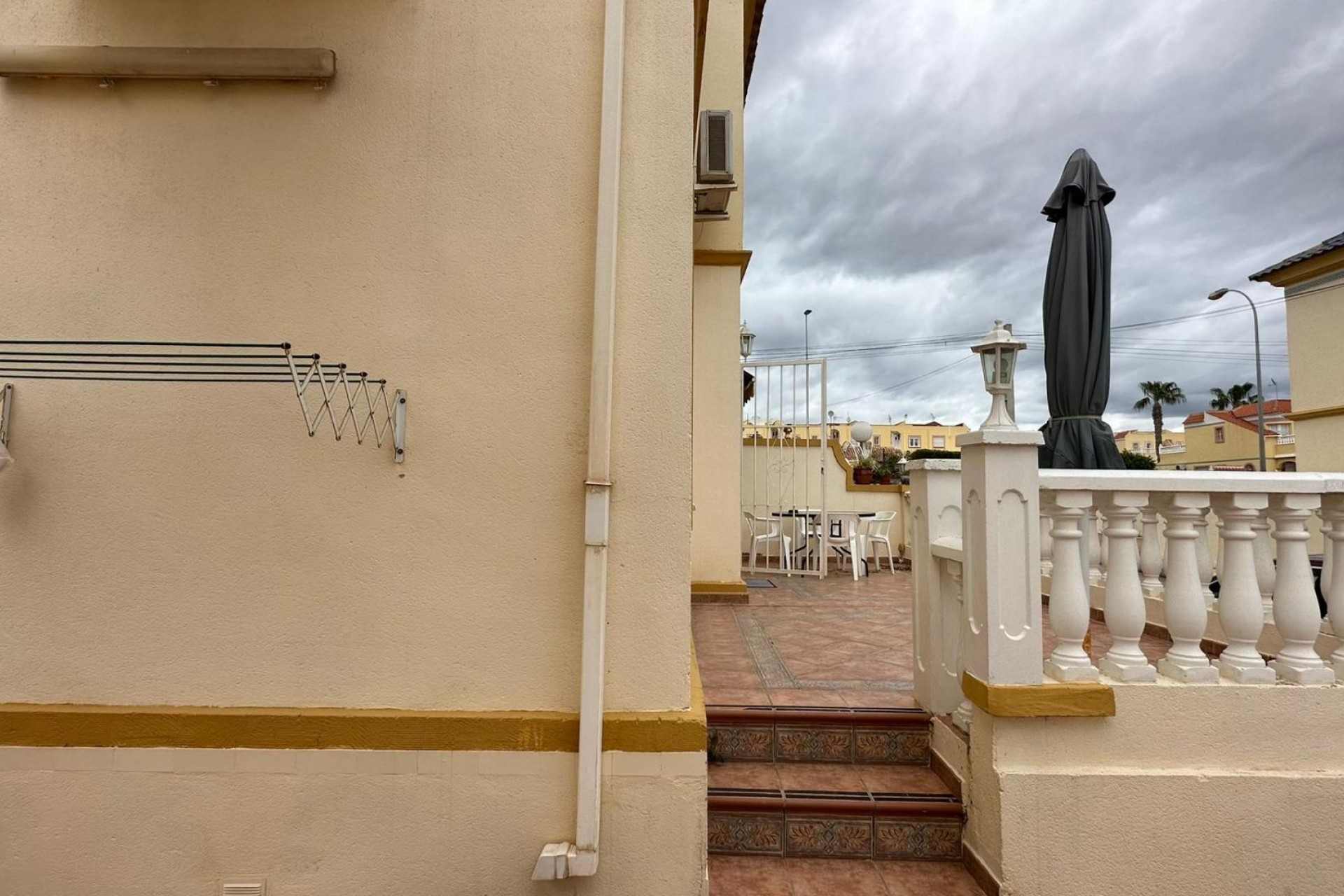 Brukt - Bungalow -
Orihuela Costa - Los Almendros-la Florida