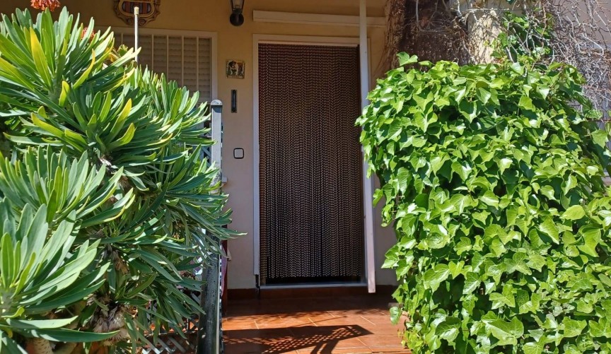 Brukt - Bungalow -
Orihuela Costa - Los Almendros-la Florida