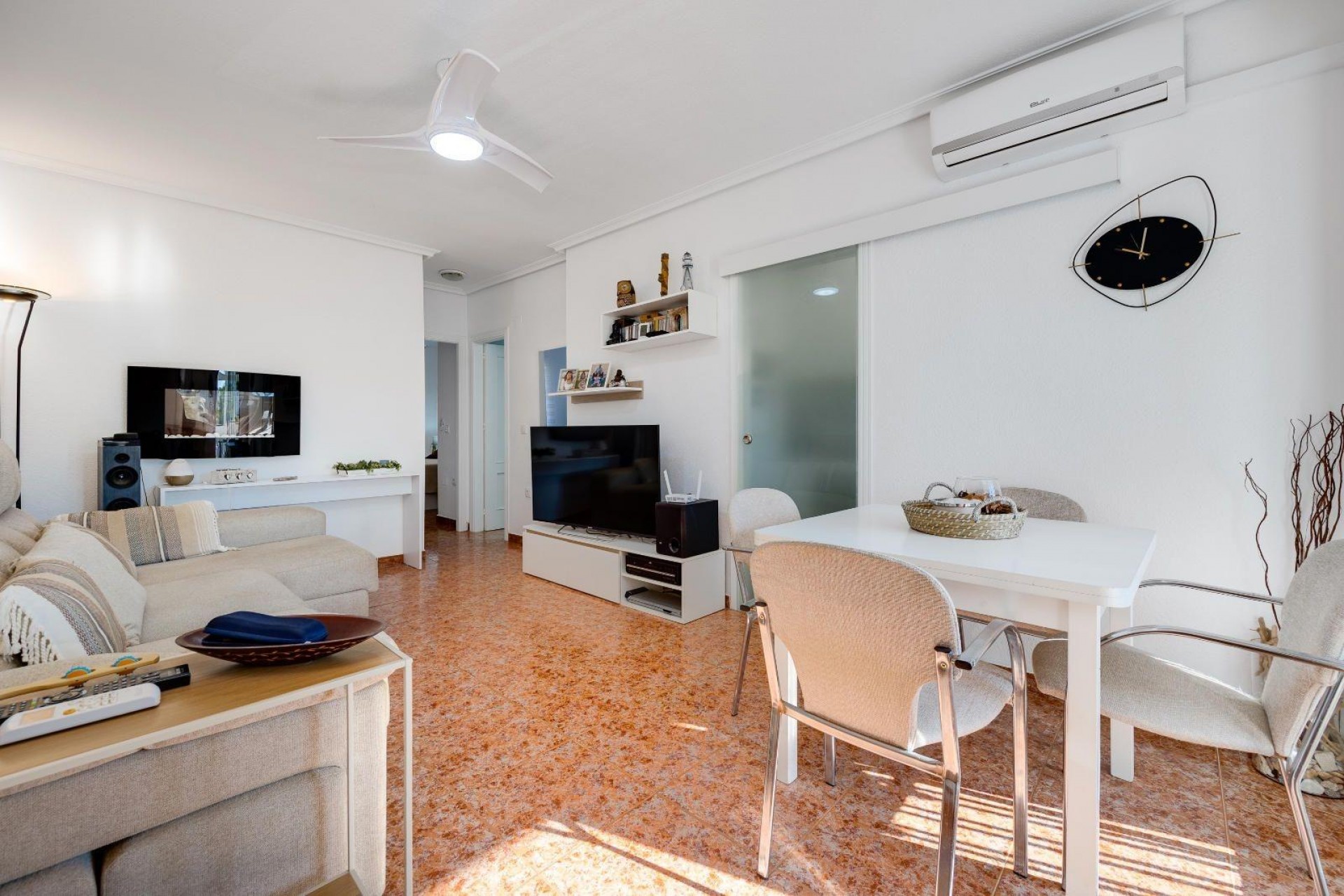 Brukt - Bungalow -
Orihuela Costa - Los Altos