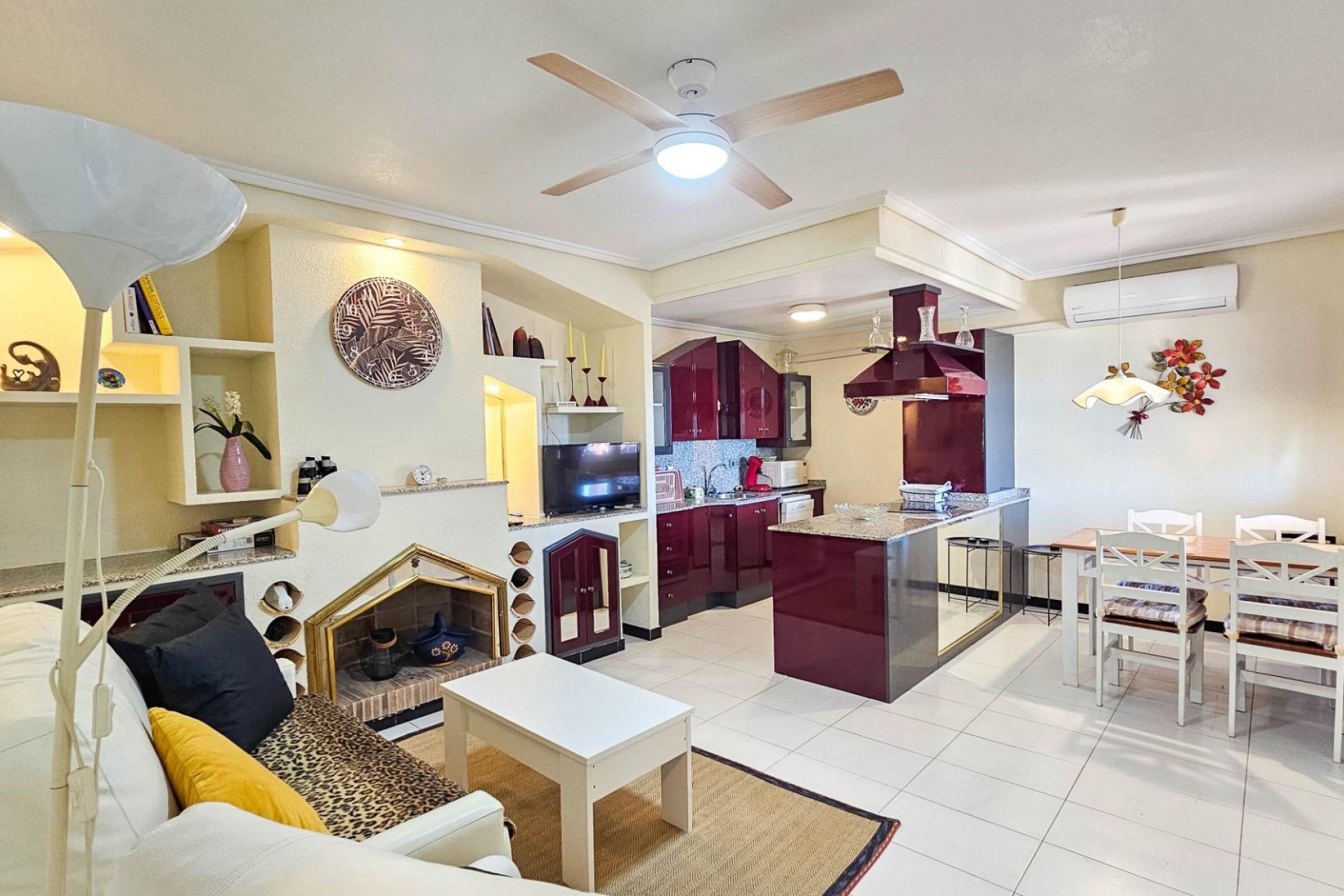Brukt - Bungalow -
Orihuela Costa - Los Altos