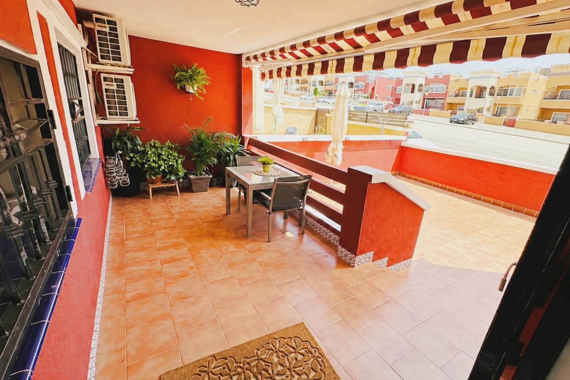 Brukt - Bungalow -
Orihuela Costa - Los Altos