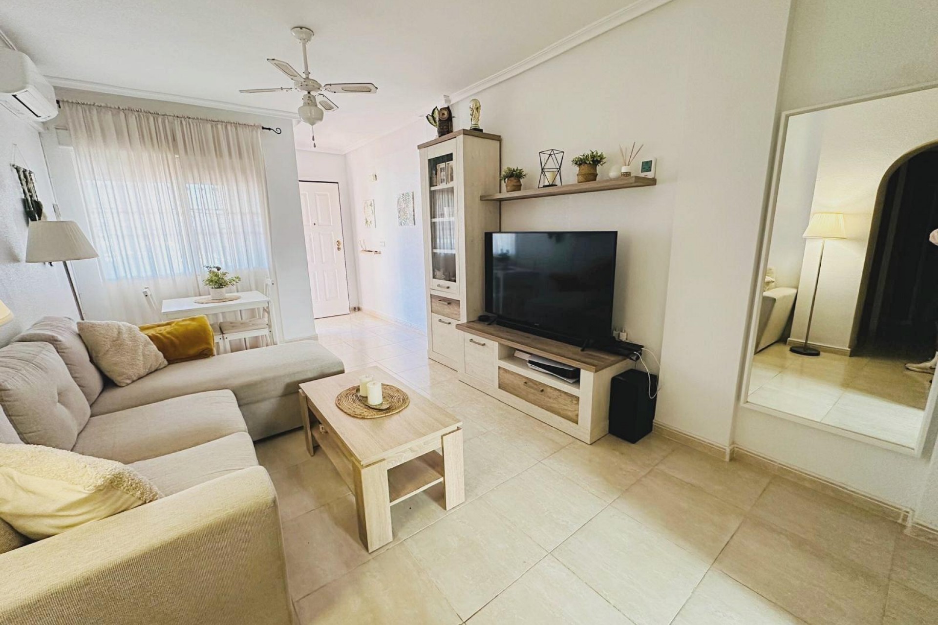 Brukt - Bungalow -
Orihuela Costa - Los Altos