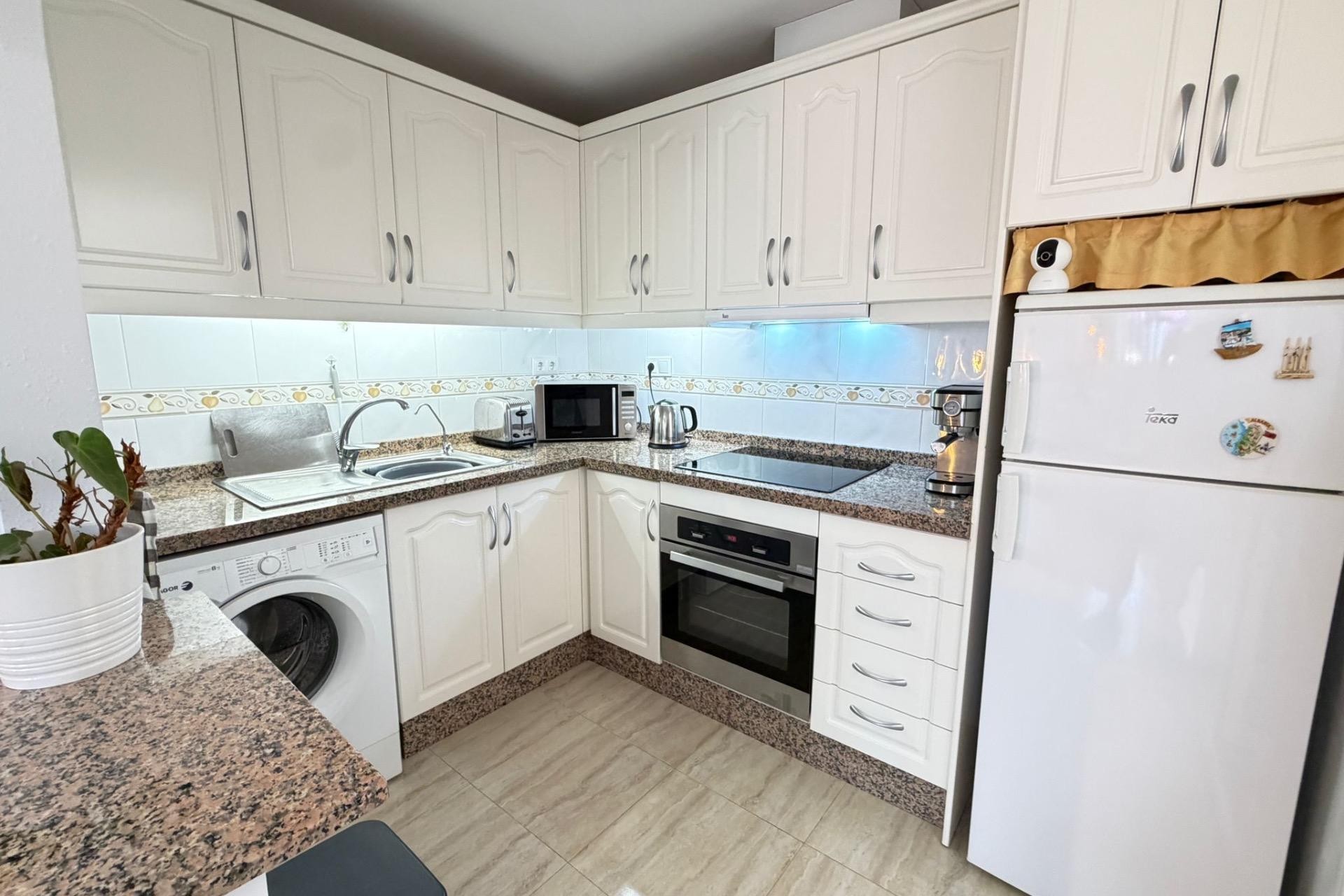 Brukt - Bungalow -
Orihuela Costa - Los Dolses