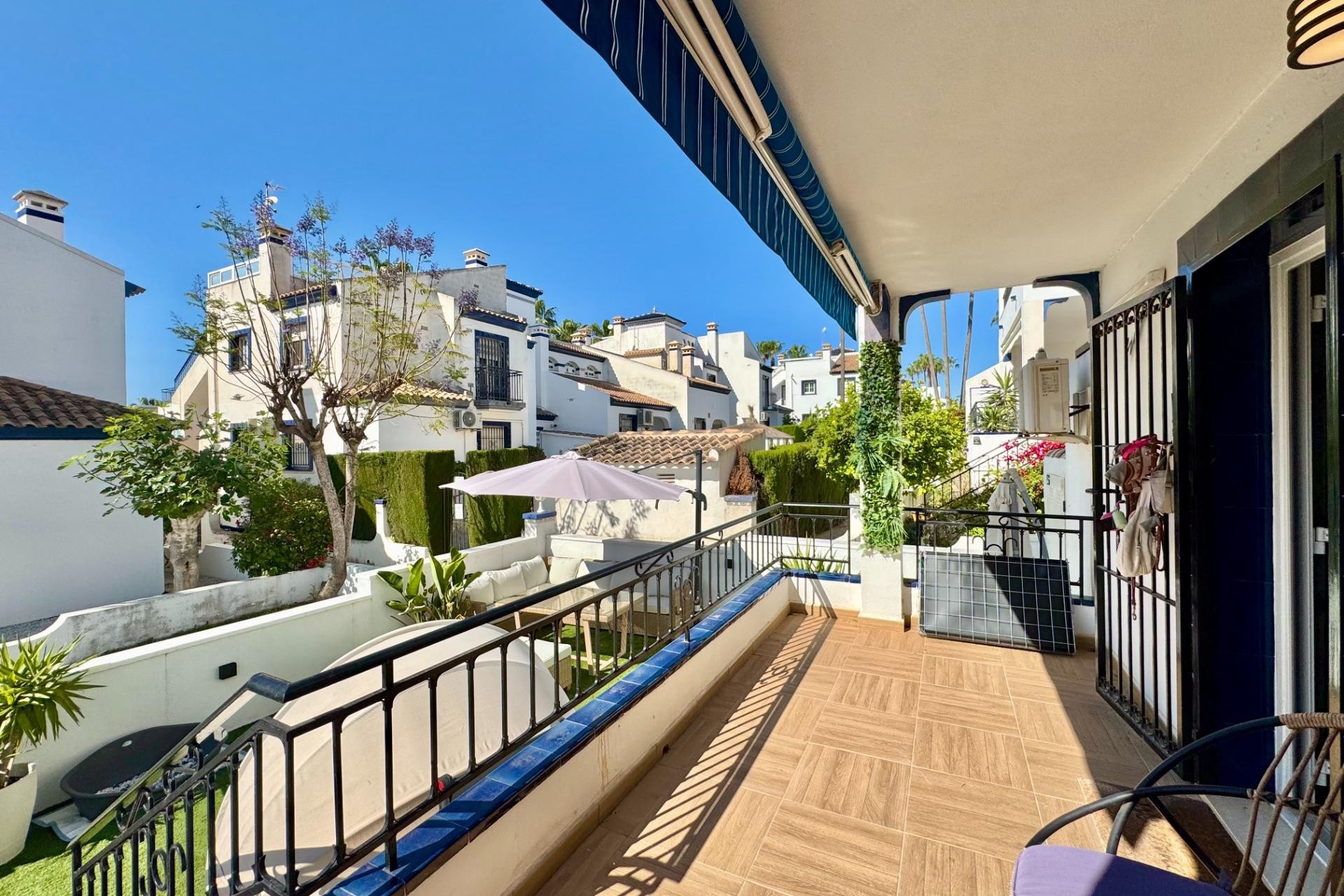 Brukt - Bungalow -
Orihuela Costa - Villamartín-las Filipinas