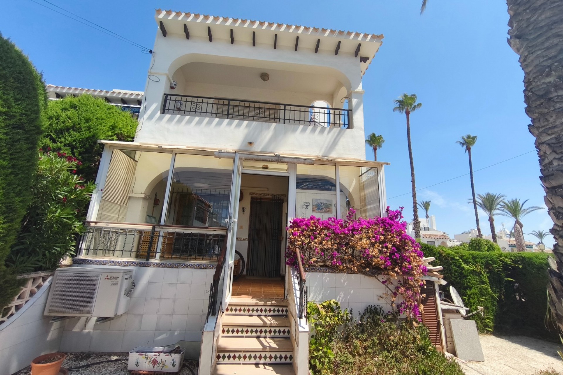 Brukt - Bungalow -
Orihuela Costa - Villamartín