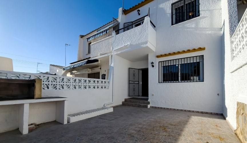 Brukt - Bungalow -
Orihuela - Inland