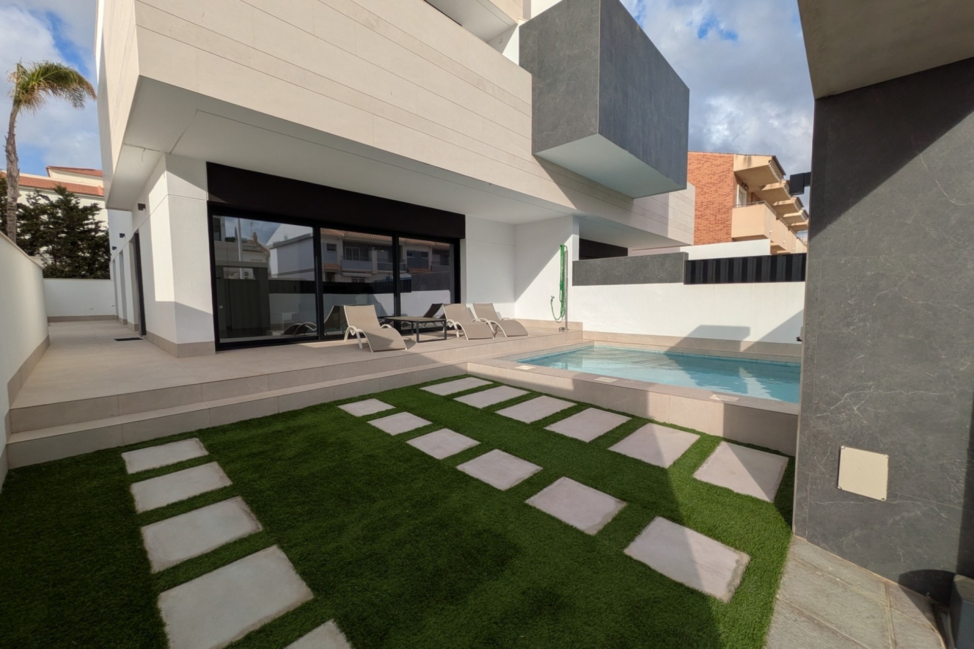 Brukt - Bungalow -
Pilar de la Horadada - Costa Blanca