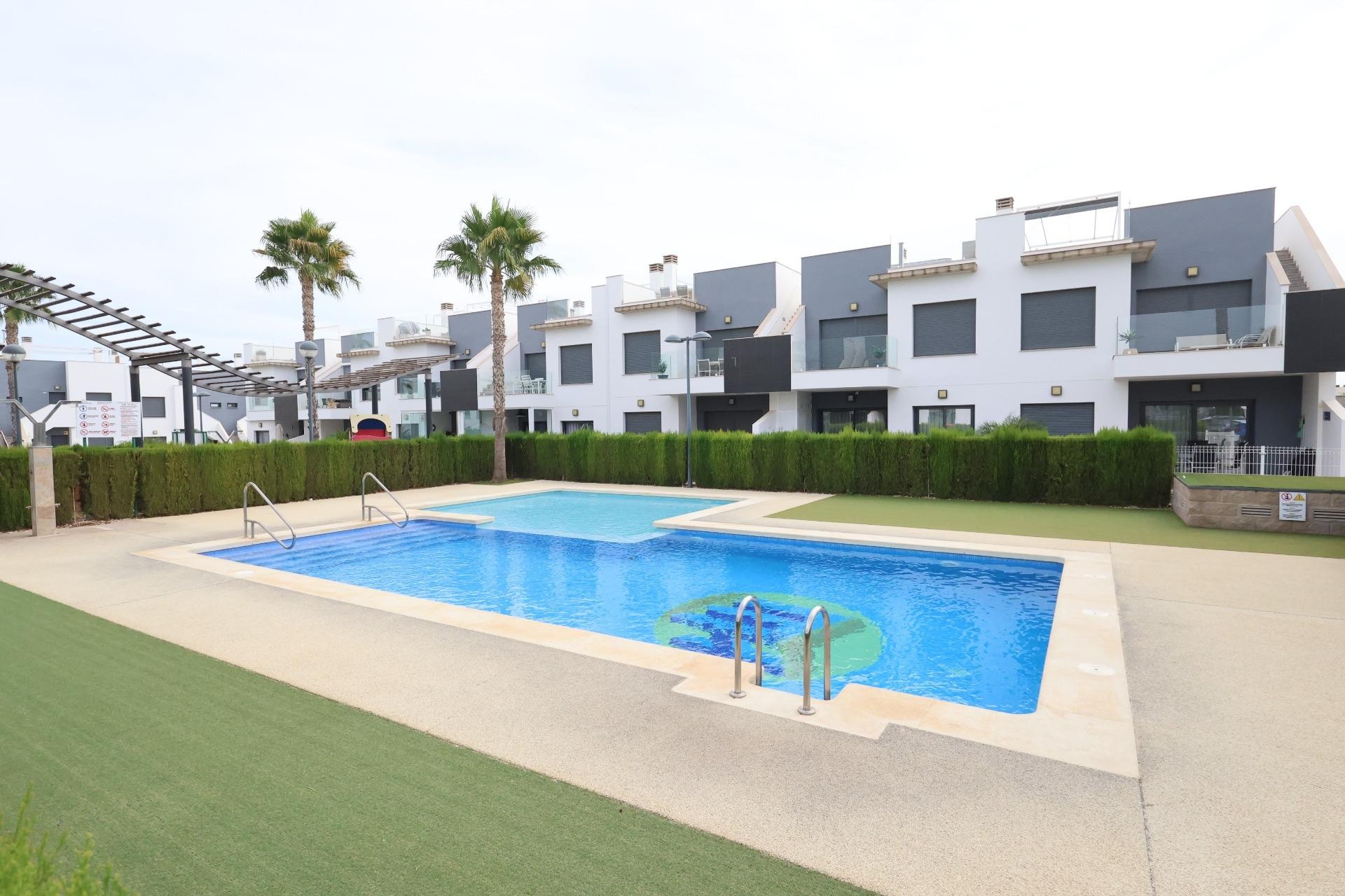 Brukt - Bungalow -
Pilar de la Horadada - Costa Blanca