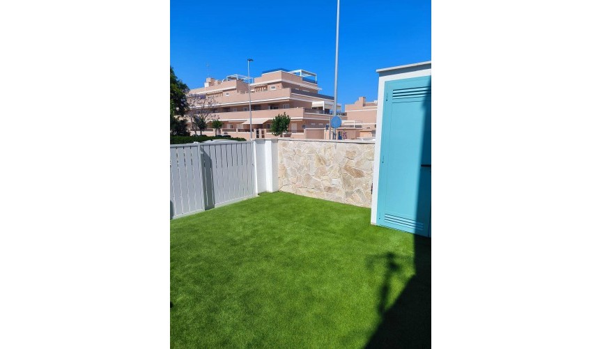 Brukt - Bungalow -
Pilar de la Horadada - El Mojón