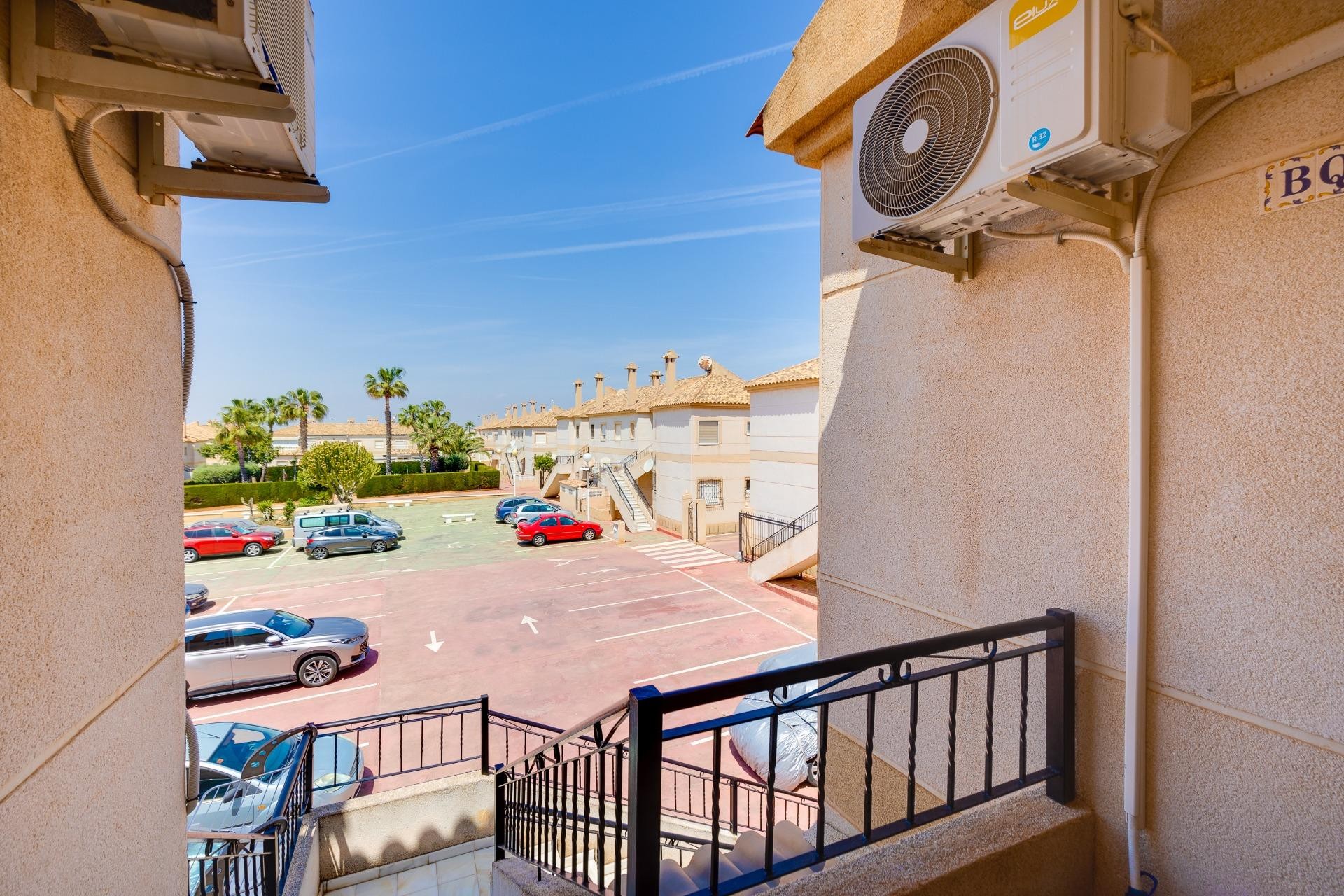 Brukt - Bungalow -
Torrevieja - aguas nuevas