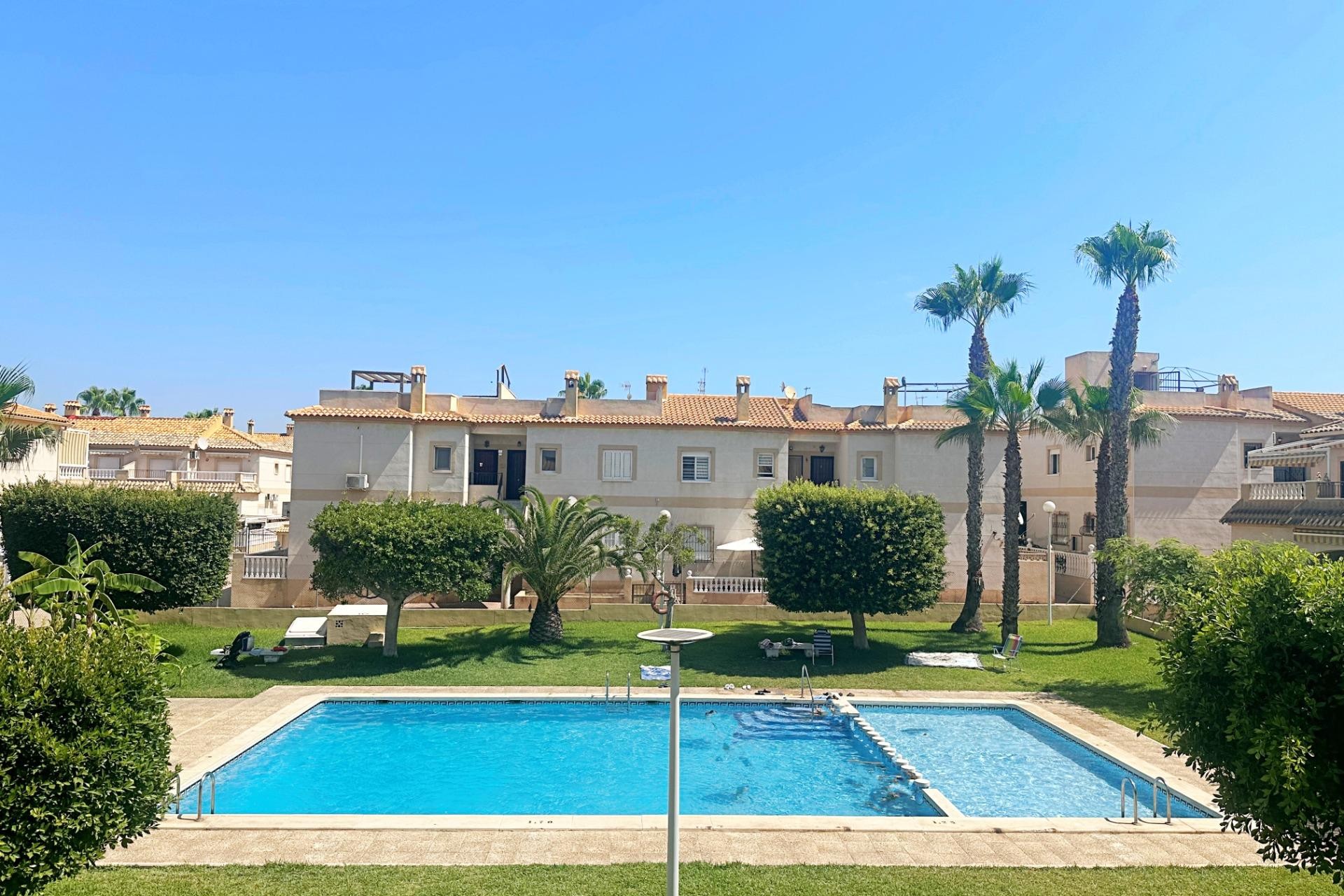 Brukt - Bungalow -
Torrevieja - aguas nuevas