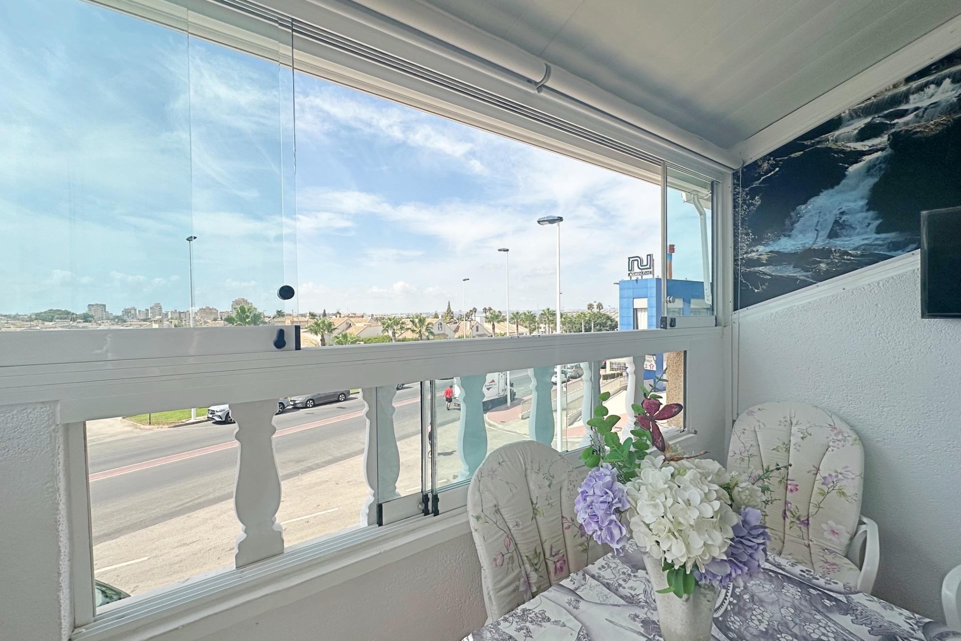 Brukt - Bungalow -
Torrevieja - aguas nuevas