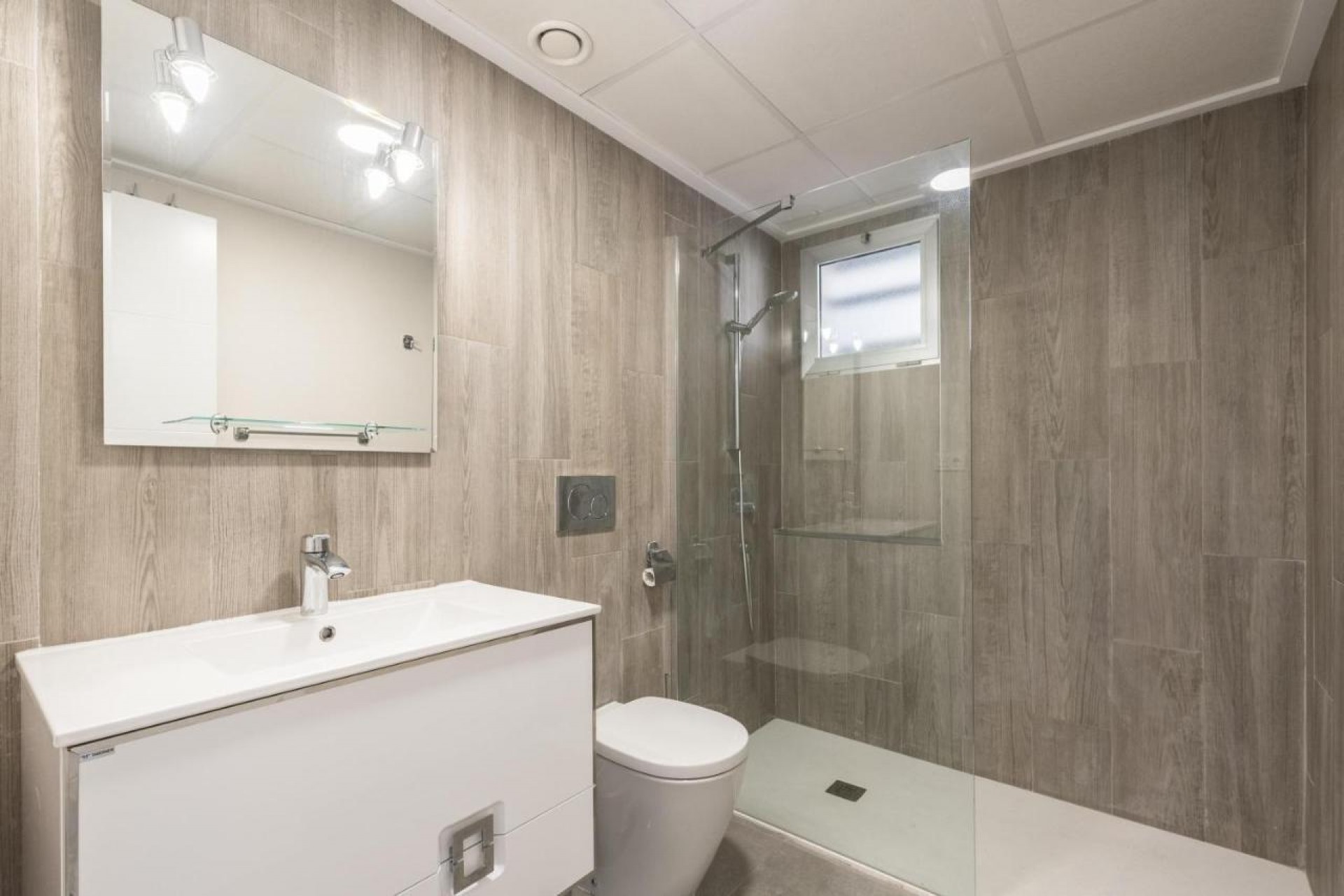 Brukt - Bungalow -
Torrevieja - Auguas Neuvas