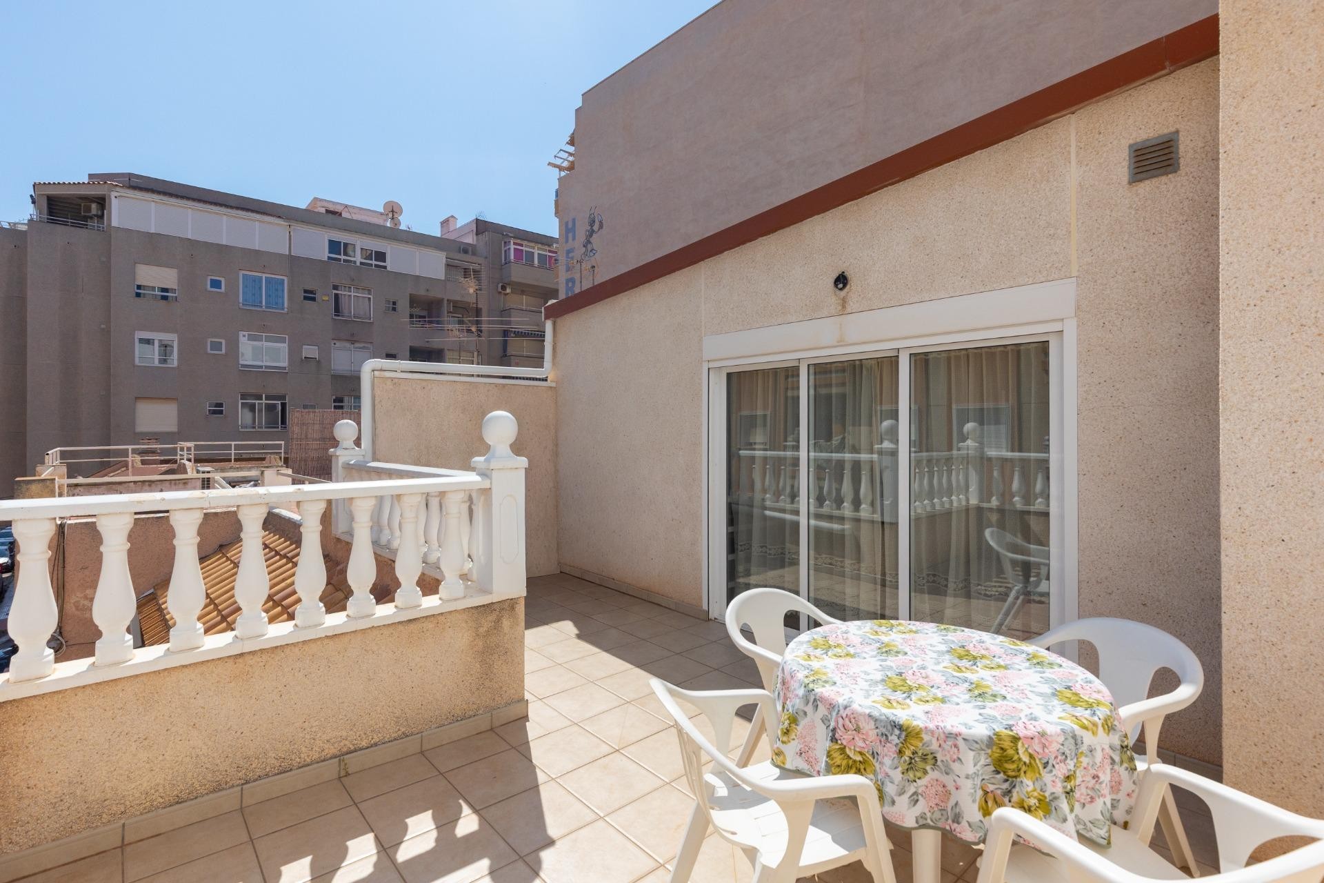 Brukt - Bungalow -
Torrevieja - Centro