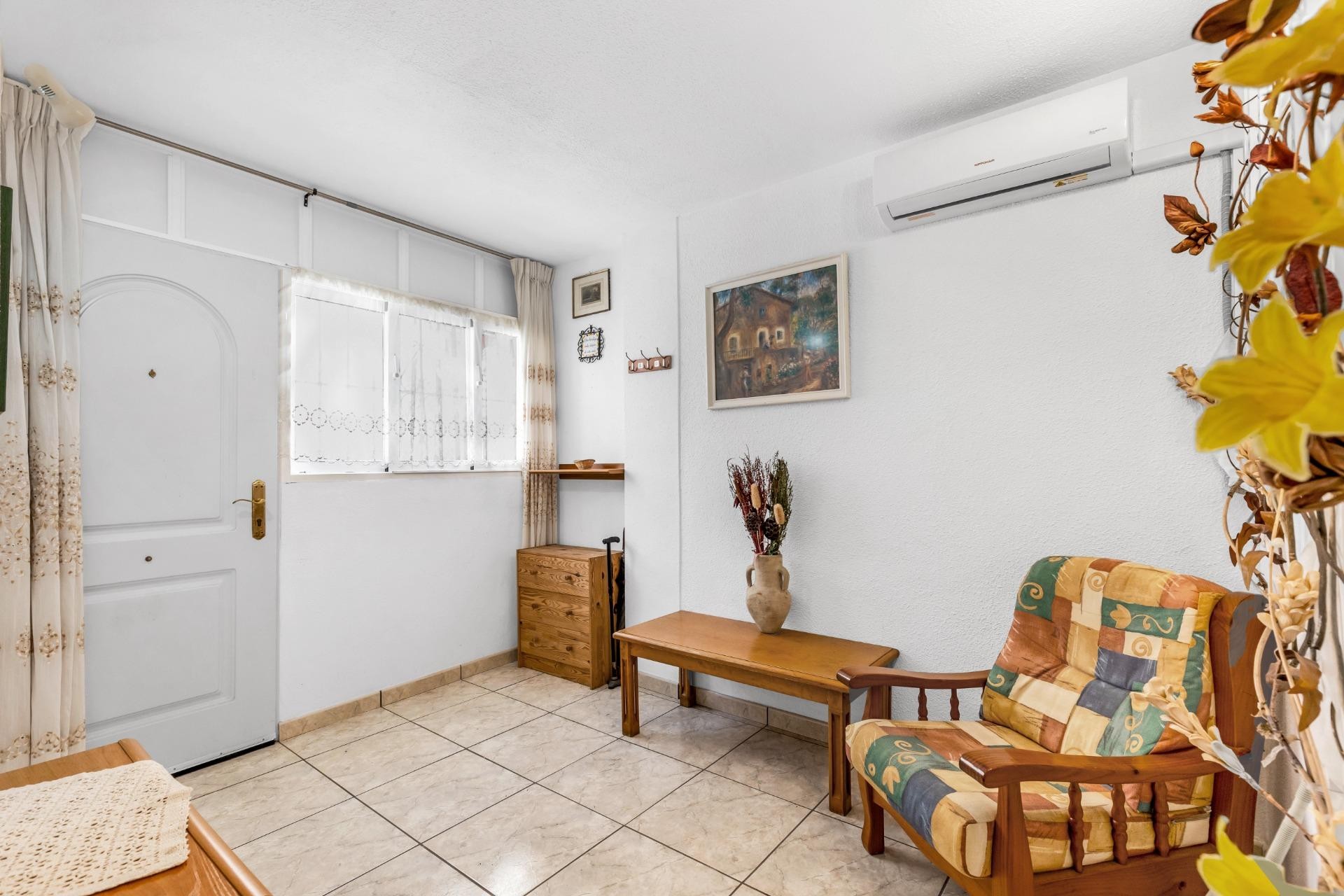 Brukt - Bungalow -
Torrevieja - Centro