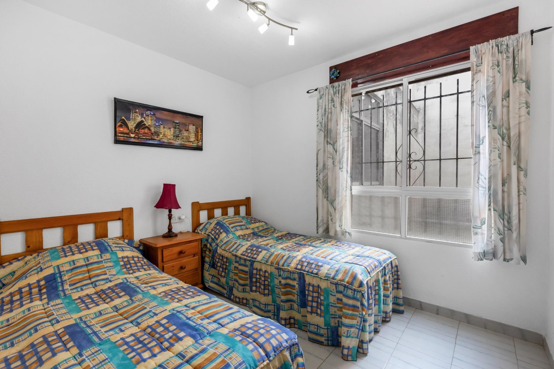 Brukt - Bungalow -
Torrevieja - Centro