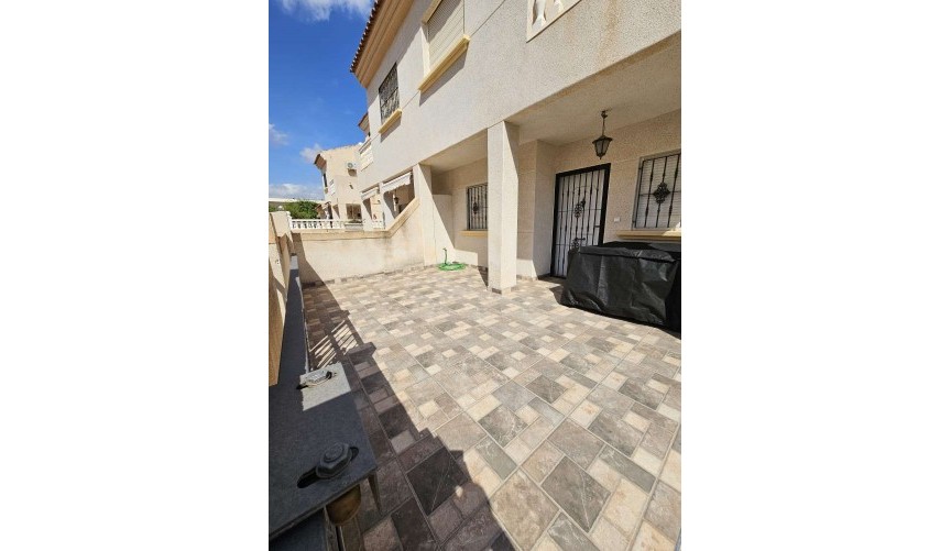 Brukt - Bungalow -
Torrevieja - Costa Blanca