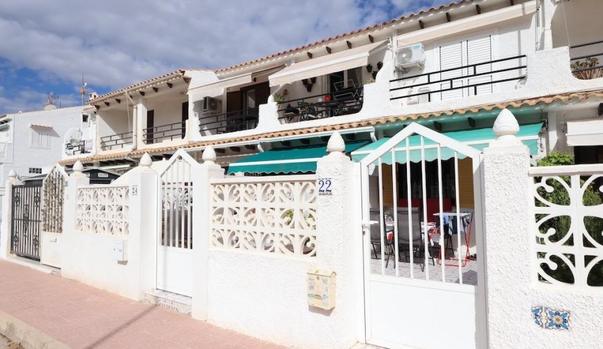 Brukt - Bungalow -
Torrevieja - Costa Blanca