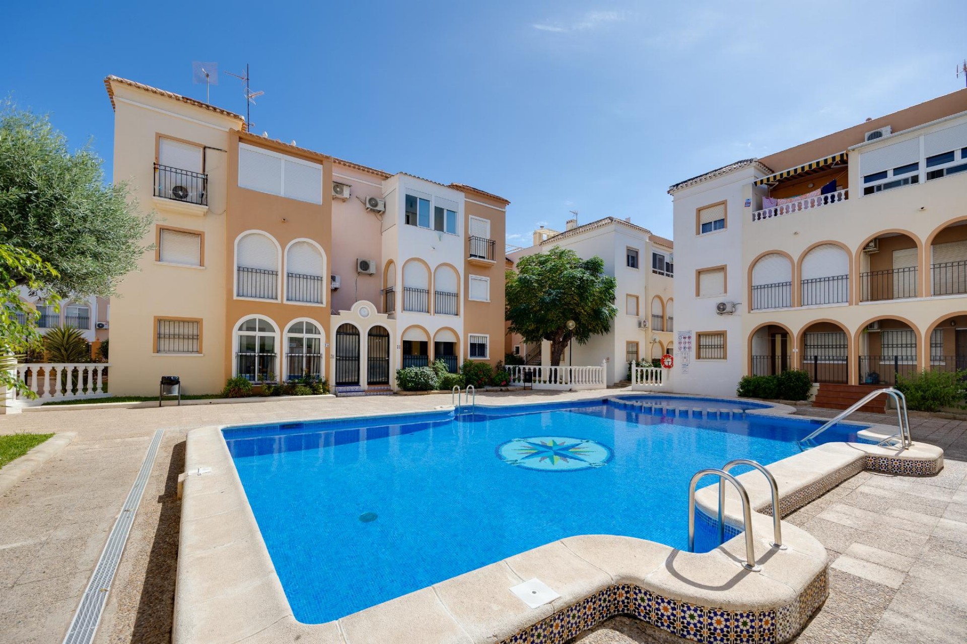 Brukt - Bungalow -
Torrevieja - Costa Blanca