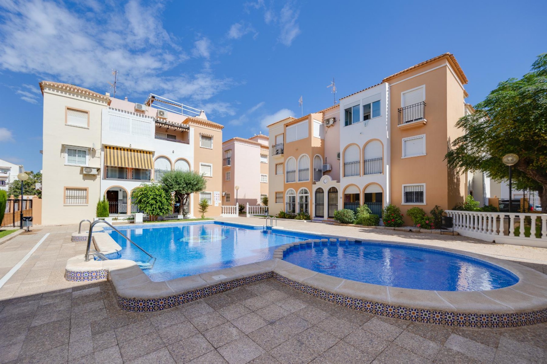 Brukt - Bungalow -
Torrevieja - Costa Blanca