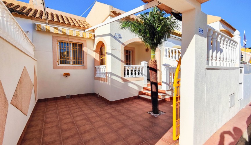 Brukt - Bungalow -
Torrevieja - Costa Blanca