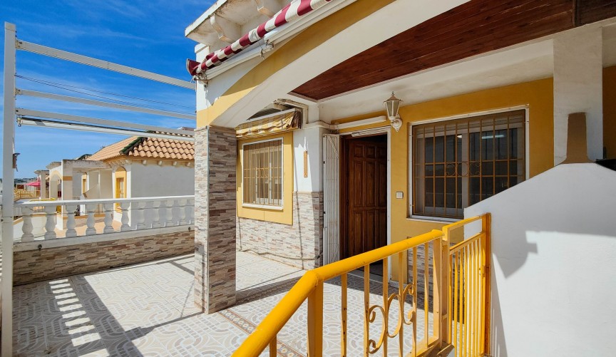 Brukt - Bungalow -
Torrevieja - Costa Blanca